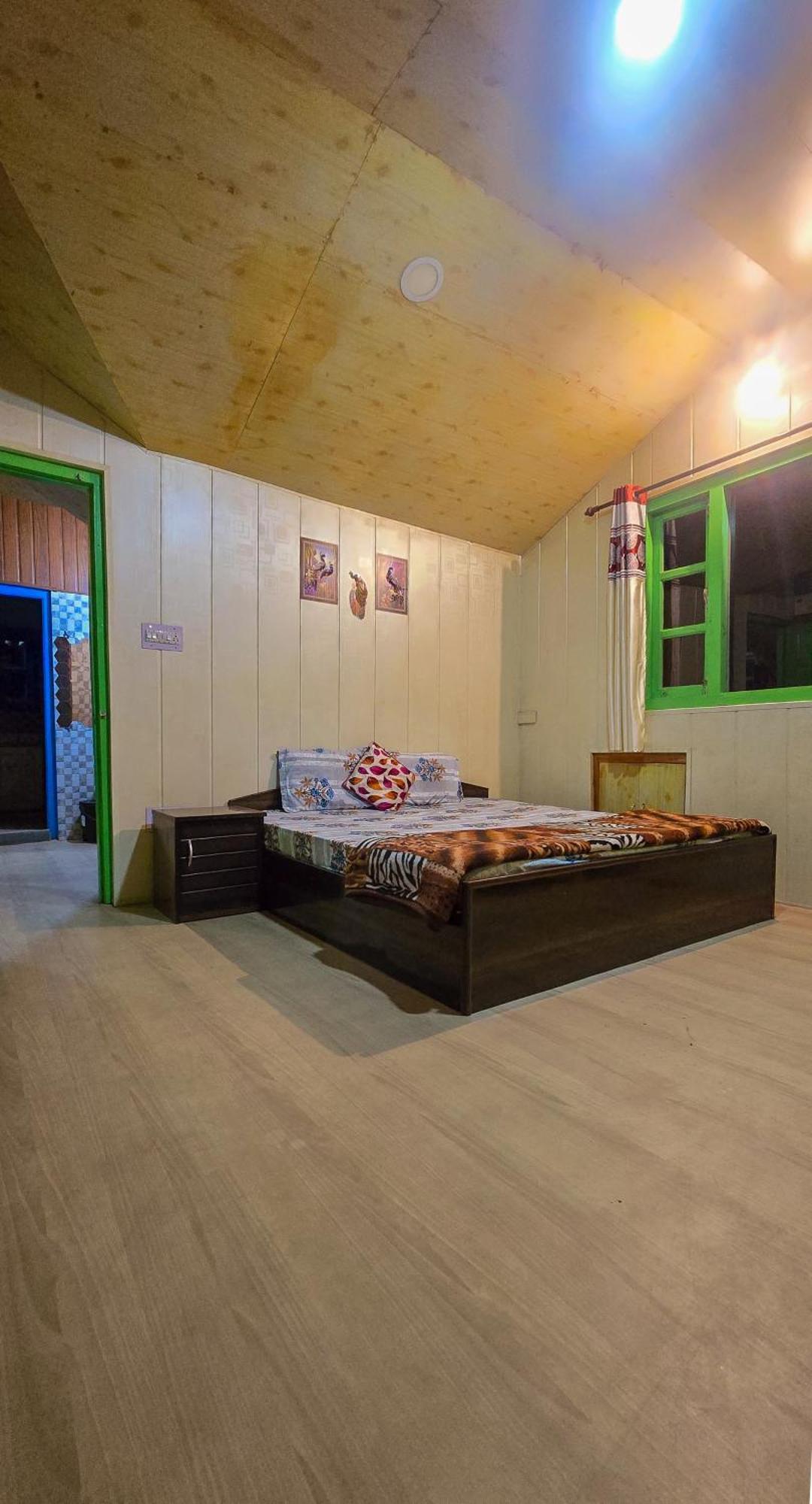 The City Escape Farmstay Shimla Zimmer foto